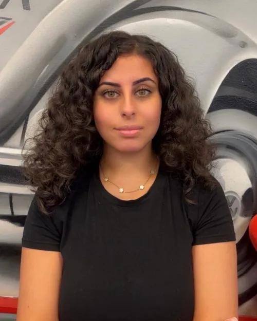 Amira, Chargée ANTS